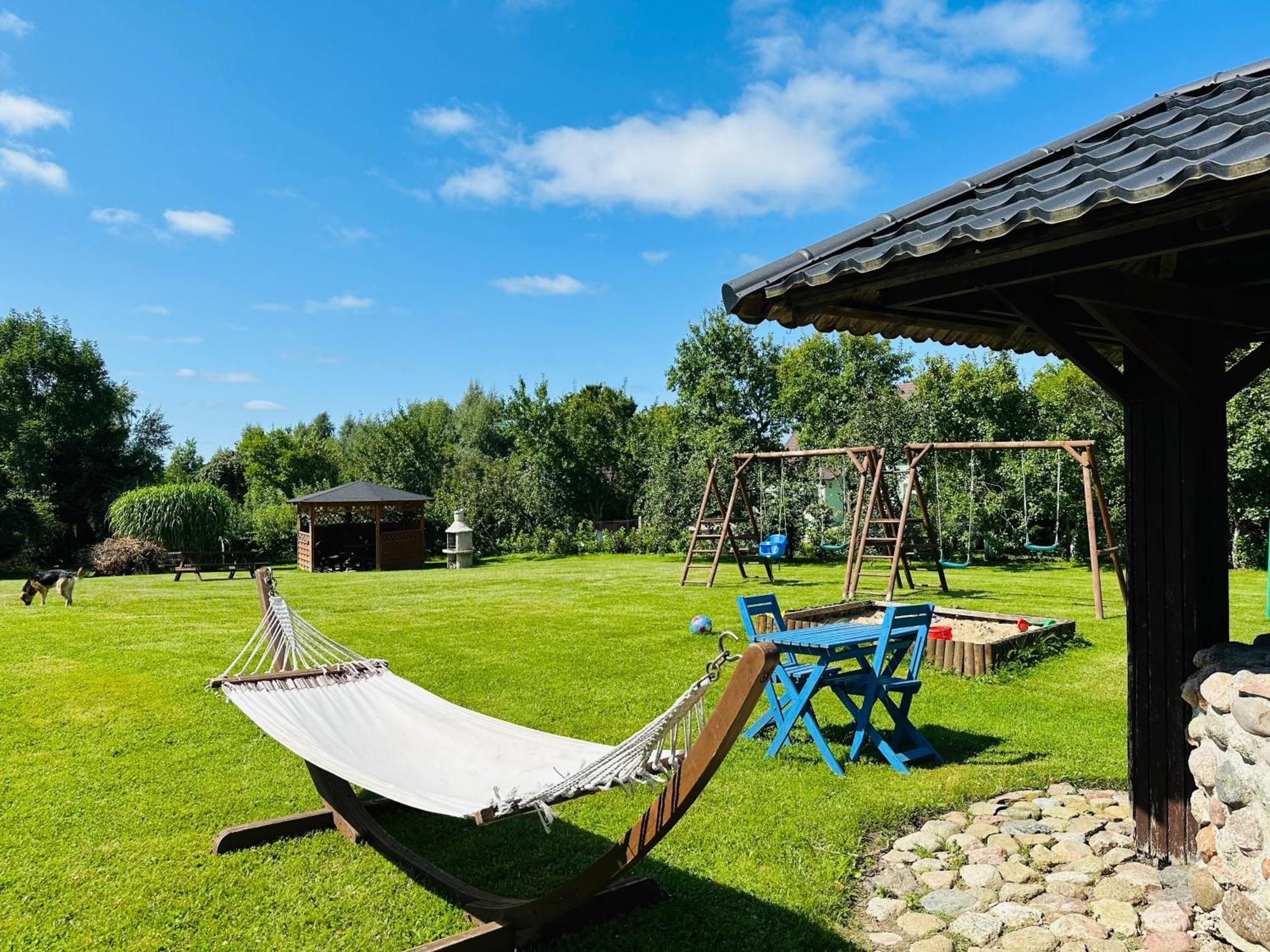 Na Poczatku - Apartamenty Ujście-Darłowskie Eksteriør billede